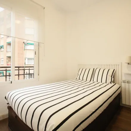 Rent this 2 bed apartment on Madrid in Calle de las Peñuelas, 10