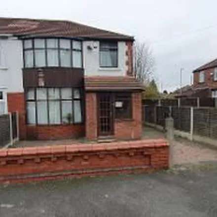 Rent this 4 bed duplex on Victoria Road in Manchester, M14 6BZ