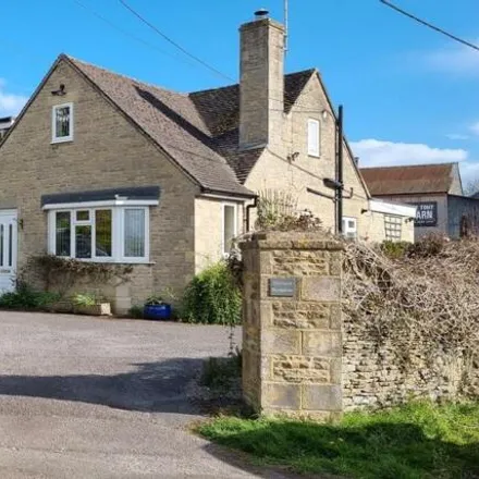Buy this 4 bed house on Your Coop Food in Shipton Road, Milton-under-Wychwood
