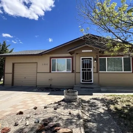 Buy this 3 bed house on 809 Sunset Drive in Fallon, NV 89406