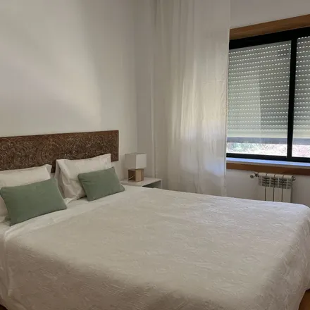 Rent this 3 bed apartment on Alameda dos Oceanos 96 in 1900-238 Lisbon, Portugal