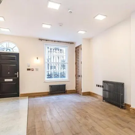 Image 9 - Delegation of the European Union, 32 Smith Square, Westminster, London, SW1P 3EU, United Kingdom - Townhouse for sale