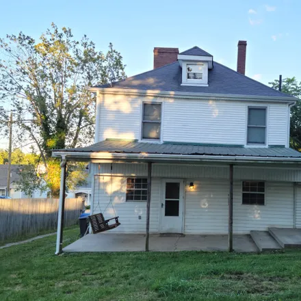 Image 3 - 26 Taylor Avenue, Wesleyan Park, Winchester, KY 40391, USA - House for sale