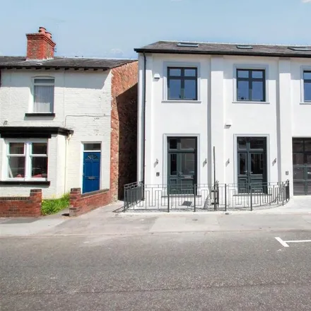 Rent this 5 bed townhouse on Bold Street in Altrincham, WA14 2EJ