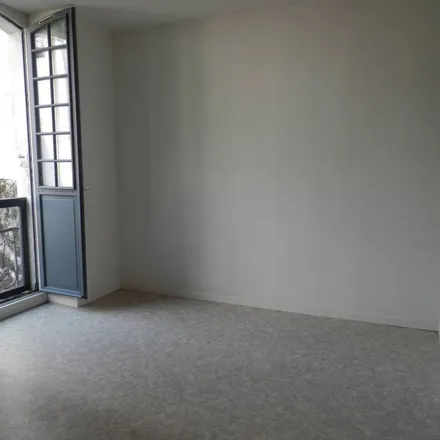 Image 6 - 4 Rue des Lieutenants Thomazo, 40100 Dax, France - Apartment for rent