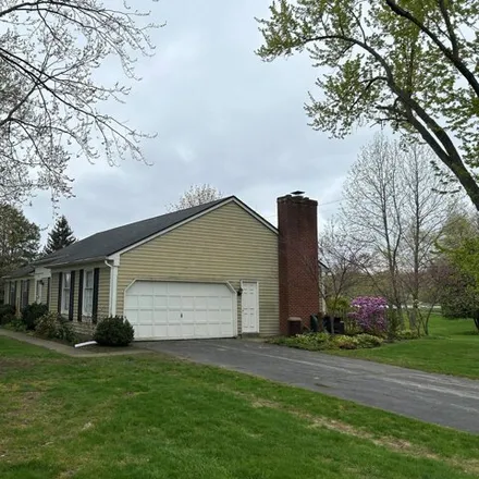 Image 3 - 883 Greenbrier Drive Southeast, Eastmont, Grand Rapids Charter Township, MI 49546, USA - House for sale