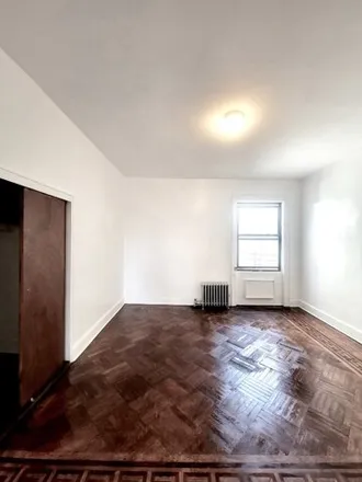 Image 5 - 767 Eastern Parkway, New York, NY 11213, USA - Apartment for sale
