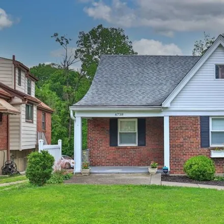 Buy this 3 bed house on 6738 Hampton Drive in Silverton, Hamilton County