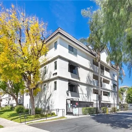 Buy this 2 bed condo on 17775 Kinzie Street in Los Angeles, CA 91325
