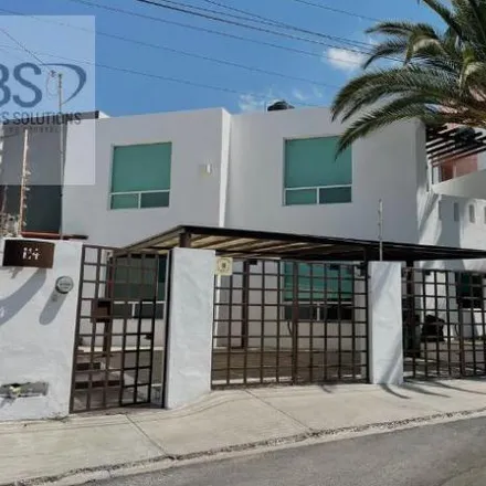 Rent this 3 bed house on Cerro Prieto in Delegaciön Santa Rosa Jáuregui, Juriquilla