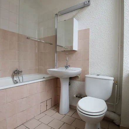 Rent this 1 bed apartment on 6 Rue du Général Walker in 57000 Metz, France