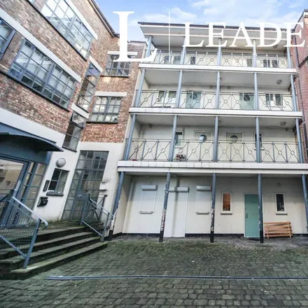 Rent this studio apartment on Tiffins in John Street, Luton