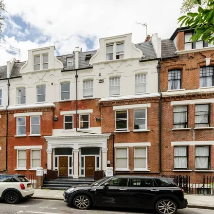 Rent this 2 bed apartment on Court No 10 in Gledstanes Road, London