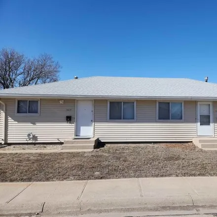 Buy this 4 bed house on Avenue J in Cozad, NE 69130