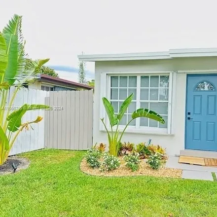 Rent this 2 bed house on 1168 Southwest 30th Street in Fort Lauderdale, FL 33315