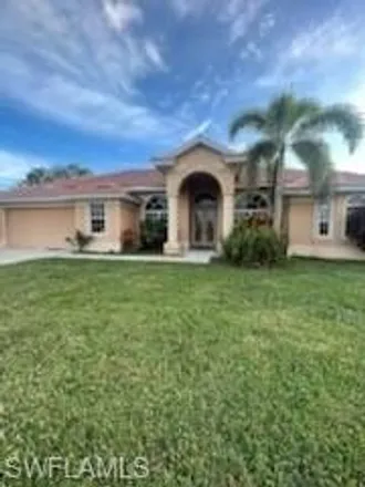 Buy this 3 bed house on 18463 Royal Hammock Boulevard in Collier County, FL 34114
