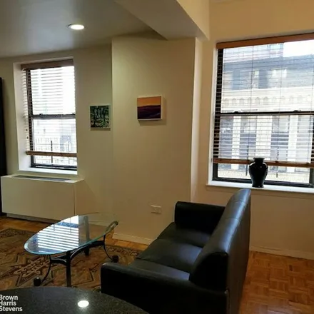 Image 4 - The Michelangelo, 152 West 51st Street, New York, NY 10019, USA - Apartment for rent