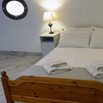 Rent this 4 bed house on Route du Plan de la Tour in 83120 Sainte-Maxime, France