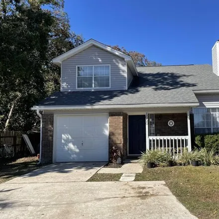 Rent this 3 bed house on 1604 Bennetts End in Okaloosa County, FL 32547