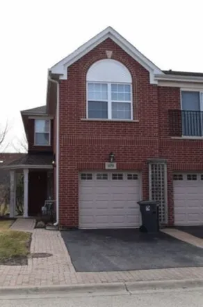 Rent this 2 bed condo on 957 Kensington Drive in Northbrook, IL 60062