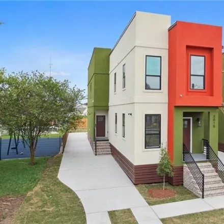 Buy this 6 bed house on 2941 Wall Boulevard in Algiers, New Orleans