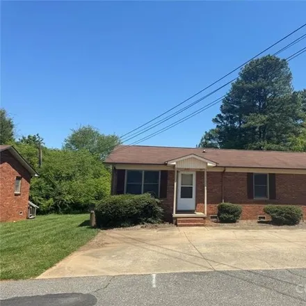 Rent this 2 bed condo on 2241 Rose Street in Goodsonville, Lincolnton