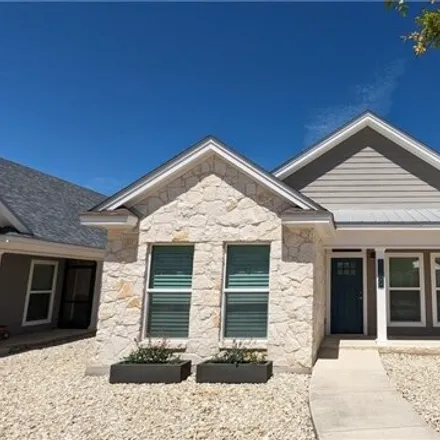 Rent this 3 bed house on 1359 Dexters Place in Rivercrest Heights, New Braunfels