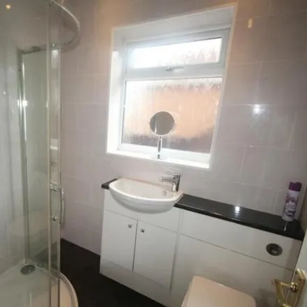 Image 5 - Sycamore Road, Middlesbrough, TS7 9DP, United Kingdom - House for sale