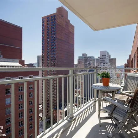 Image 5 - 132 EAST 35TH STREET 18G in Murray Hill Kips Bay - Apartment for sale