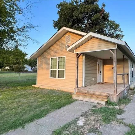 Buy this 3 bed house on 444 South Trenton Avenue in Tulsa, OK 74120