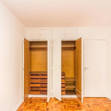 Buy this 3 bed apartment on Rua Doutor Renato Paes de Barros 111 in Vila Olímpia, São Paulo - SP