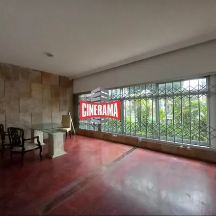 Buy this studio house on EMEF Professor Olyntho Voltarelli Filho in Avenida Paraíso 520, Oswaldo Cruz