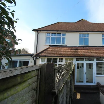Rent this 4 bed house on Graham Avenue in Patcham, BN1 8HA