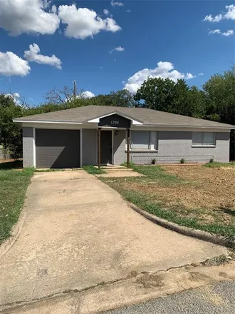 Rent this 2 bed house on 1199 Layne Drive in Denison, TX 75020