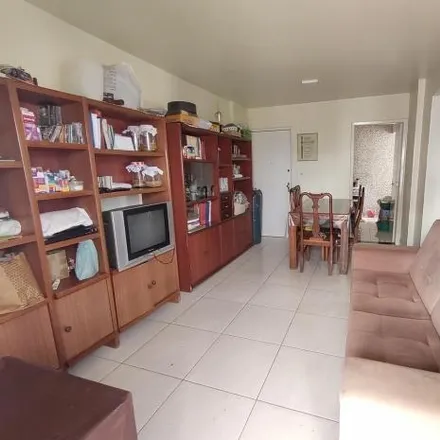 Buy this 2 bed apartment on Rua T 64 0 in Setor Bela Vista, Goiânia - GO