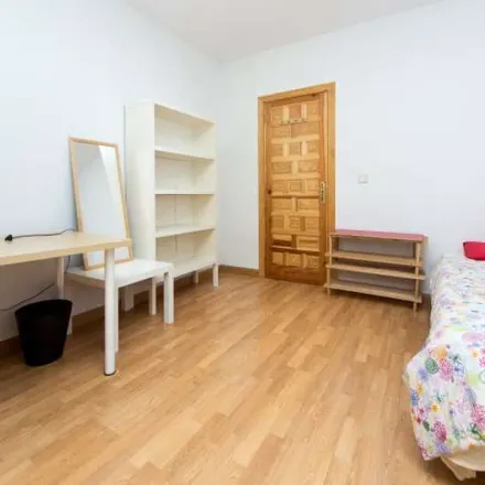 Image 9 - Calle de Juanelo, 23, 28012 Madrid, Spain - Apartment for rent