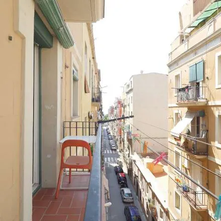 Image 2 - Lidl, Carrer de la Maquinista, 46-48, 08003 Barcelona, Spain - Apartment for rent