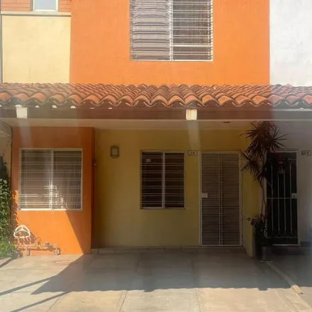 Buy this 3 bed house on Fray Antonio Cursado in Parques de Tesistán, 45200 Tesistán