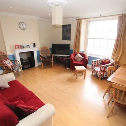 Rent this 4 bed apartment on 16 Kingsdown Parade in Bristol, BS6 5UF