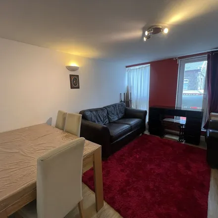 Rent this 1 bed apartment on Hardy Place in Cardiff, CF24 3EF