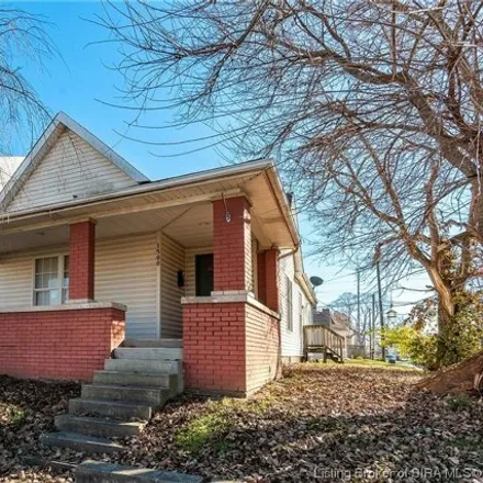 Buy this 3 bed house on East 15th Street in New Albany, IN 47150