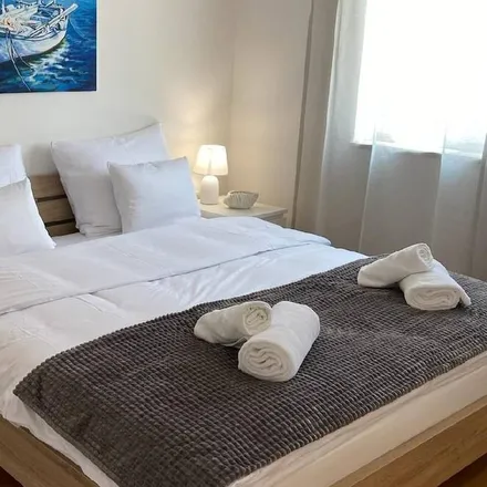 Rent this 4 bed house on 52474 Brtonigla - Verteneglio