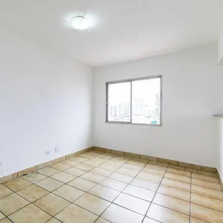 Buy this 1 bed apartment on Rua Ytaipu in Mirandópolis, São Paulo - SP