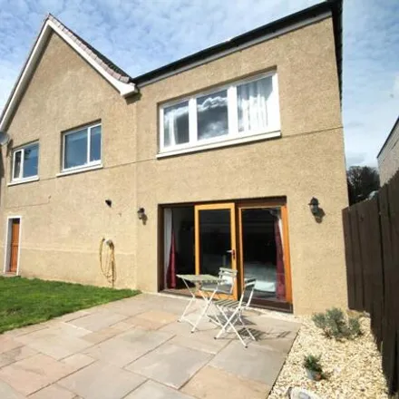 Buy this 4 bed house on 50 Hunter Grove in Blackburn, EH48 1NN