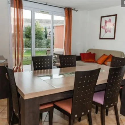 Rent this 3 bed apartment on Le Clos in 13790 Rousset, France