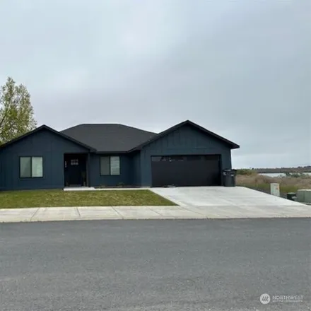 Buy this 3 bed house on 6401 Farrer Way in Grant County, WA 98837