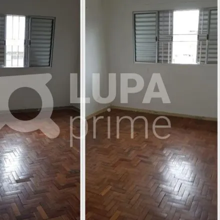 Rent this 2 bed house on Rua Leite Penteado 259 in Vila Ede, São Paulo - SP