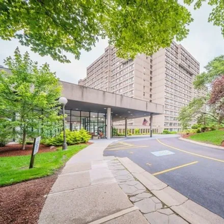 Rent this 2 bed condo on 250 Hammond Pond Parkway in Newton, MA 02167