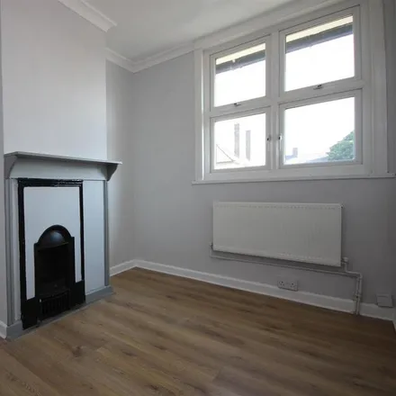 Image 7 - 91 Mellitus Street, London, W12 0AT, United Kingdom - Townhouse for rent