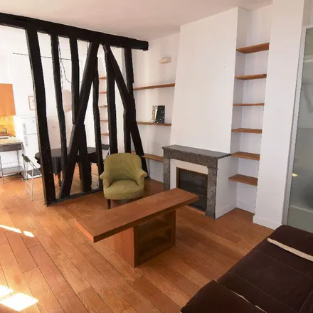 Rent this 2 bed apartment on 12 Passage Charles Dallery in 75011 Paris, France
